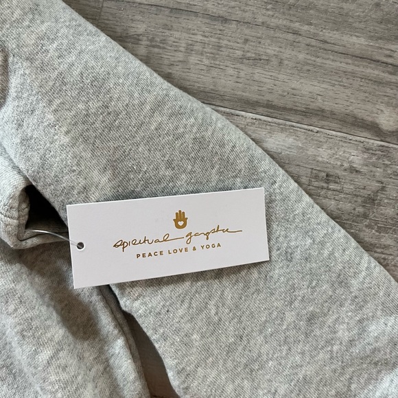 Spiritual Gangster Vida off shoulder sweatshirt in Heathered grey ❤️ - Picture 5 of 5